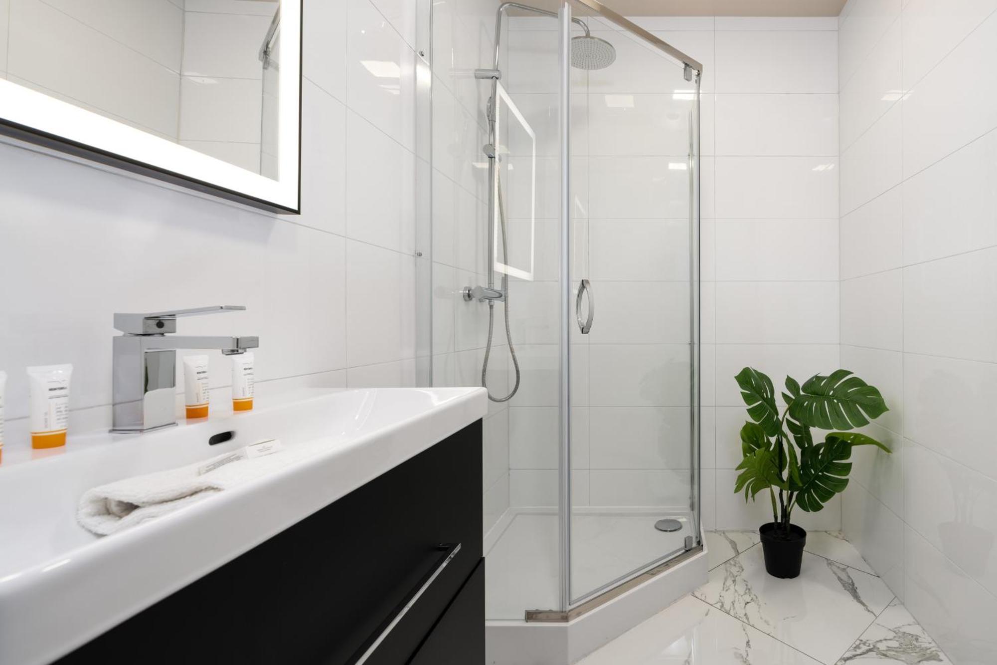 Underground Level Close To The Market Square In By Renters