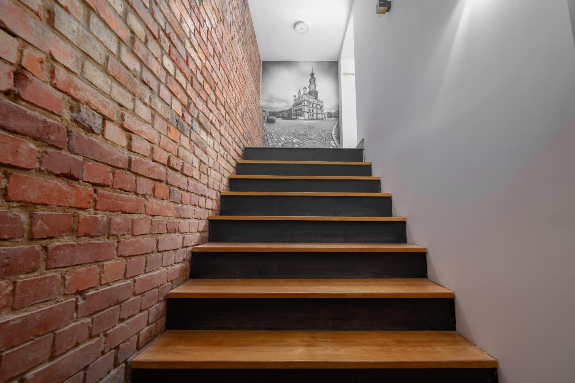 Underground Level Close To The Market Square In By Renters Apartment